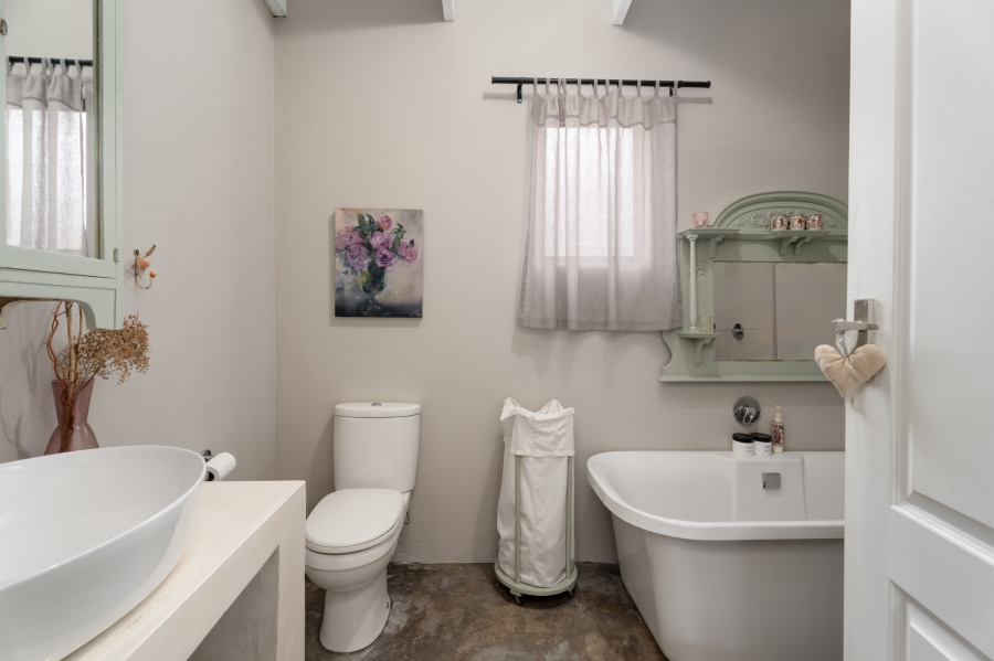 4 Bedroom Property for Sale in Mcgregor Western Cape